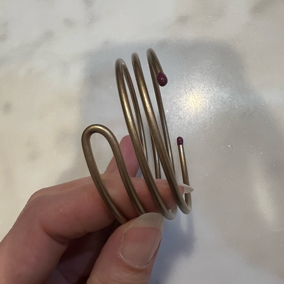 Vintage GOODY Gold Coil Bun Holder Hair Accessory | Sculptural Hair Cuff | 2.4” - Picture 3 of 6